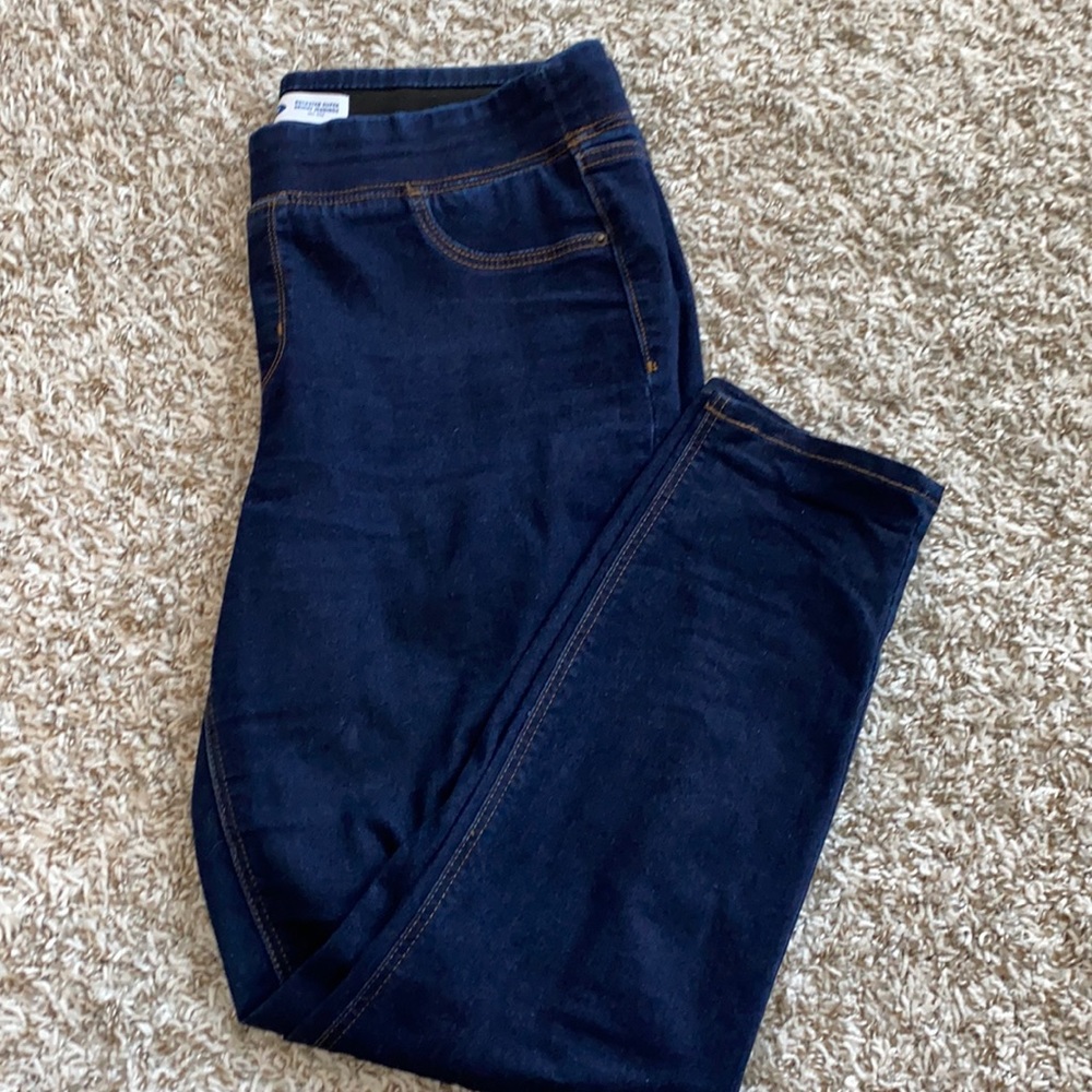 Old Navy Rockstar Super Skinny Jeggings